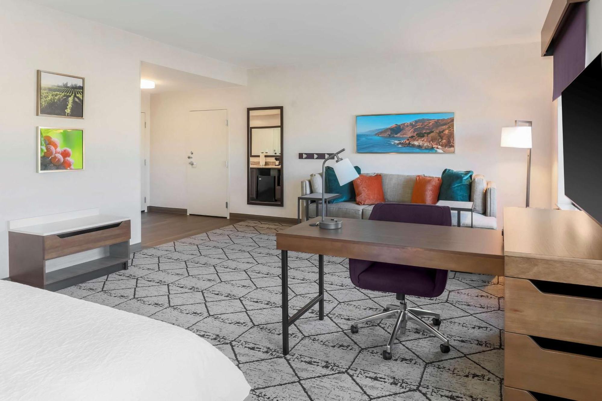 Hampton Inn & Suites Windsor-Sonoma Wine Country Экстерьер фото